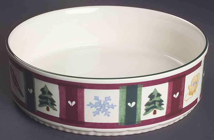Snow Bear Round Shallow Microwave Baker by Pfaltzgraff-1