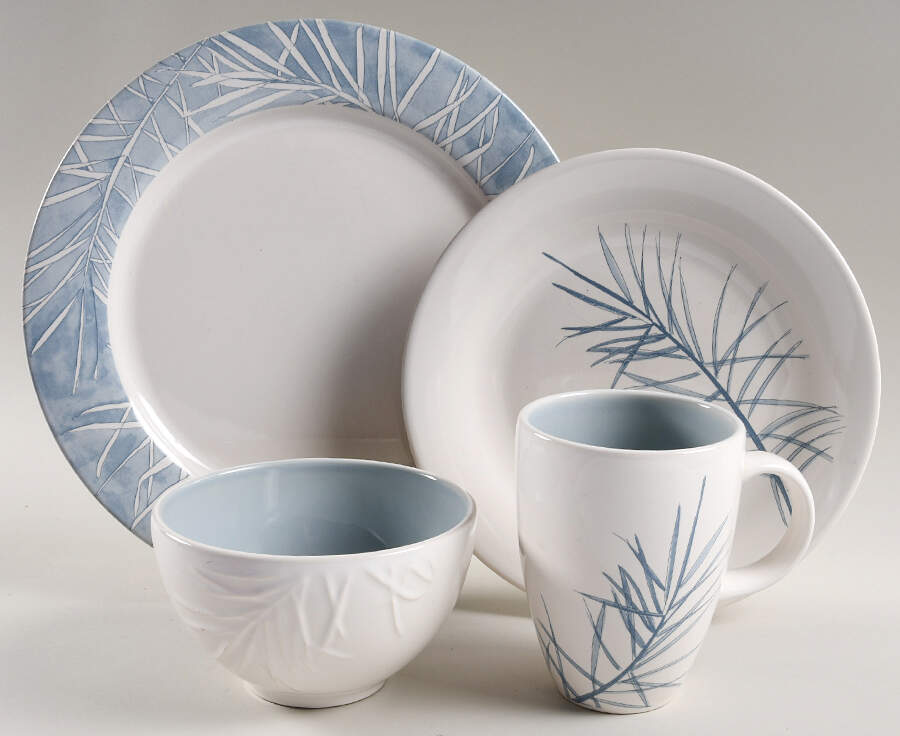 Spruce 4 Piece Place Setting by Pfaltzgraff-1