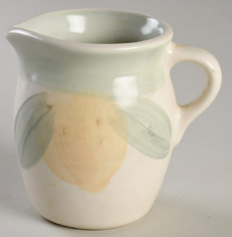 Vera Cruz Creamer by Pfaltzgraff-1