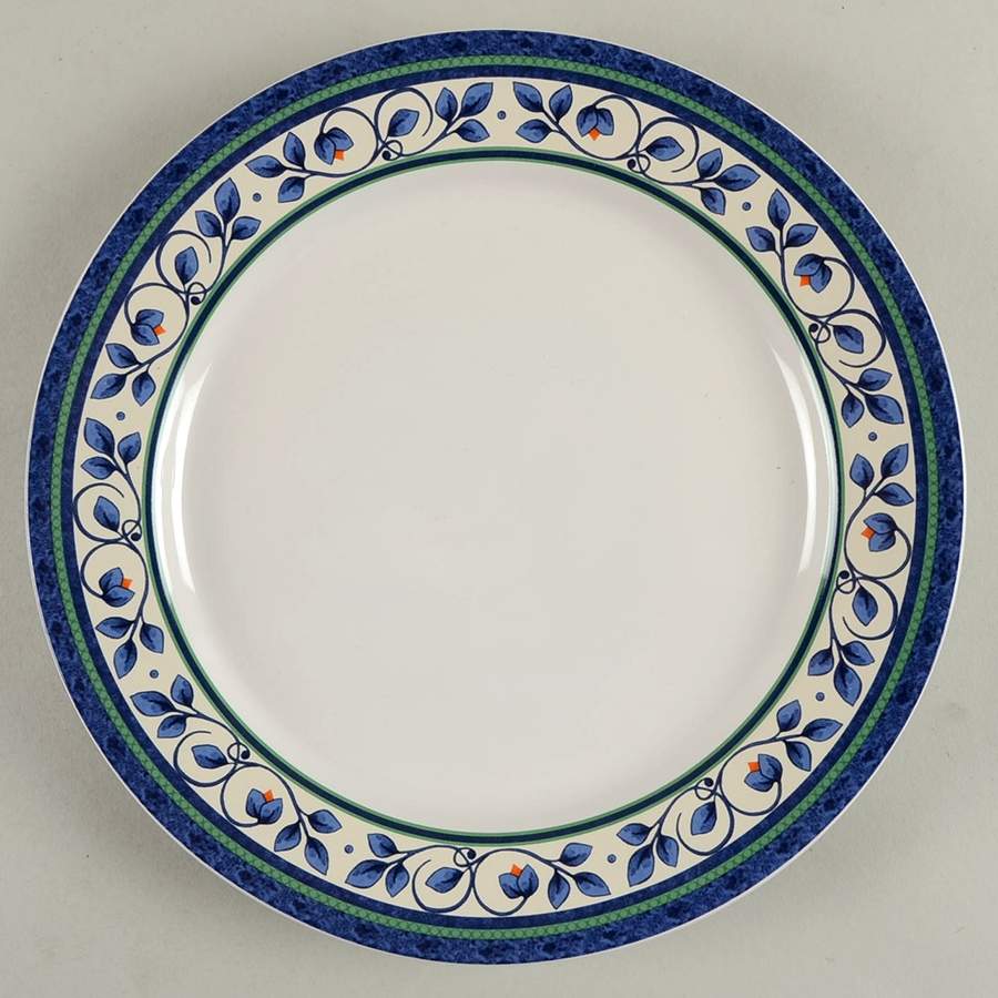 Orleans Dinner Plate by Pfaltzgraff-1