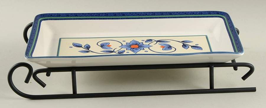 Orleans Sled Server-11" Rectangular Tray W/Iron Sled Stand by Pfaltzgraff-1