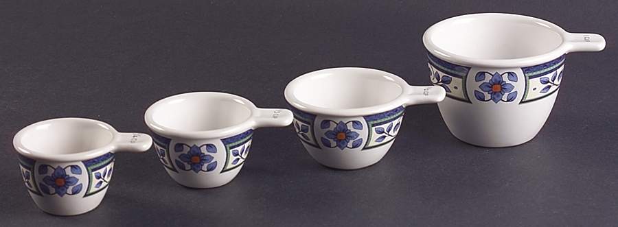 Orleans Measuring Cup Set (1 Cup,1/2 Cup,1/3 Cup,1/4 Cup) by Pfaltzgraff-1