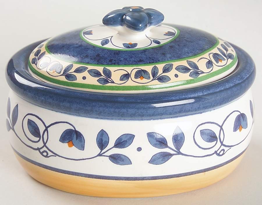 Orleans Sculpted Deviled Egg Covered Bowl by Pfaltzgraff-1