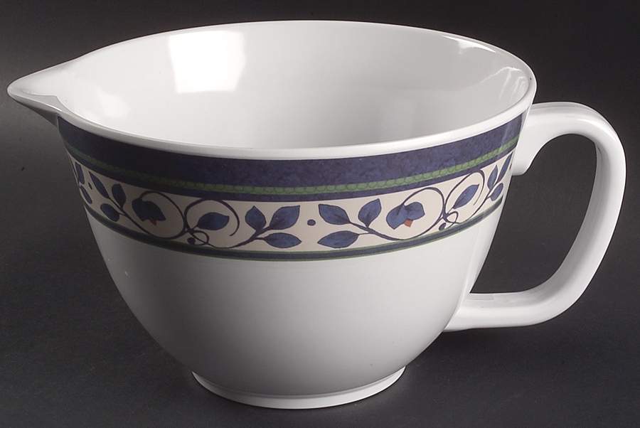 Orleans Melamine Batter Bowl by Pfaltzgraff-1