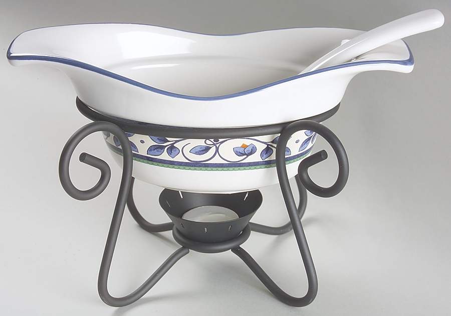 Orleans Gravy Server & Ladle & Metal Stand by Pfaltzgraff-1