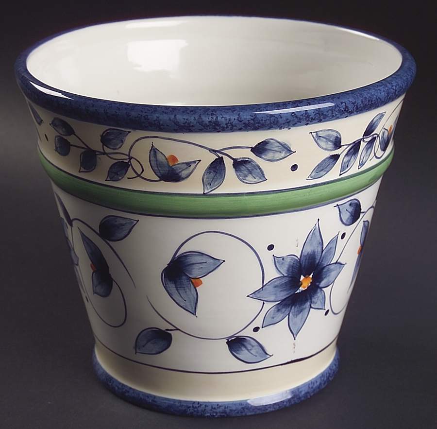 Orleans Flower Pot by Pfaltzgraff-1