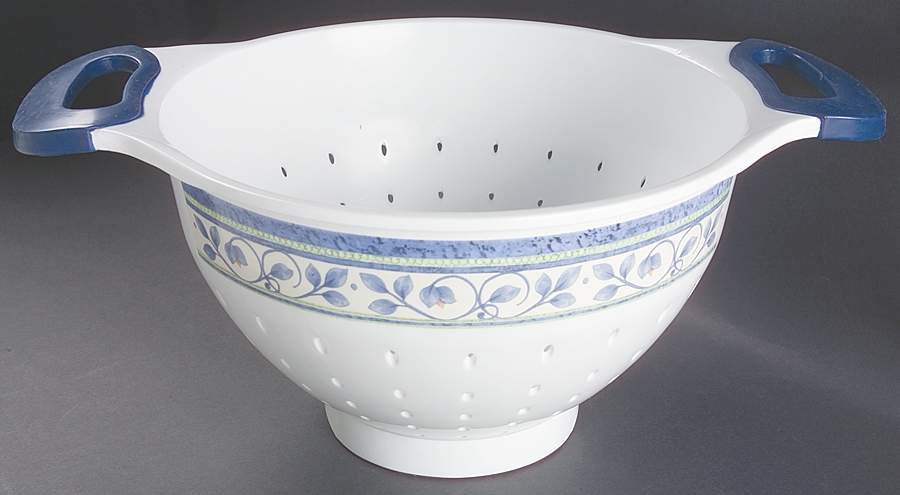 Orleans Melamine Colander by Pfaltzgraff-1