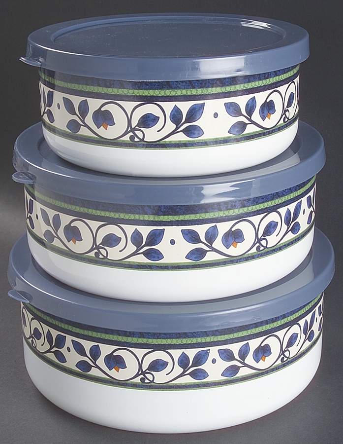 Orleans 3 Pc Metal Bowl W/Plastclid (5 3/4",6 5/8",7 1/4") by Pfaltzgraff-1