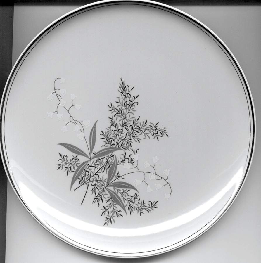 Empress Dinner Plate by Princess - Empcraft (USA)-1