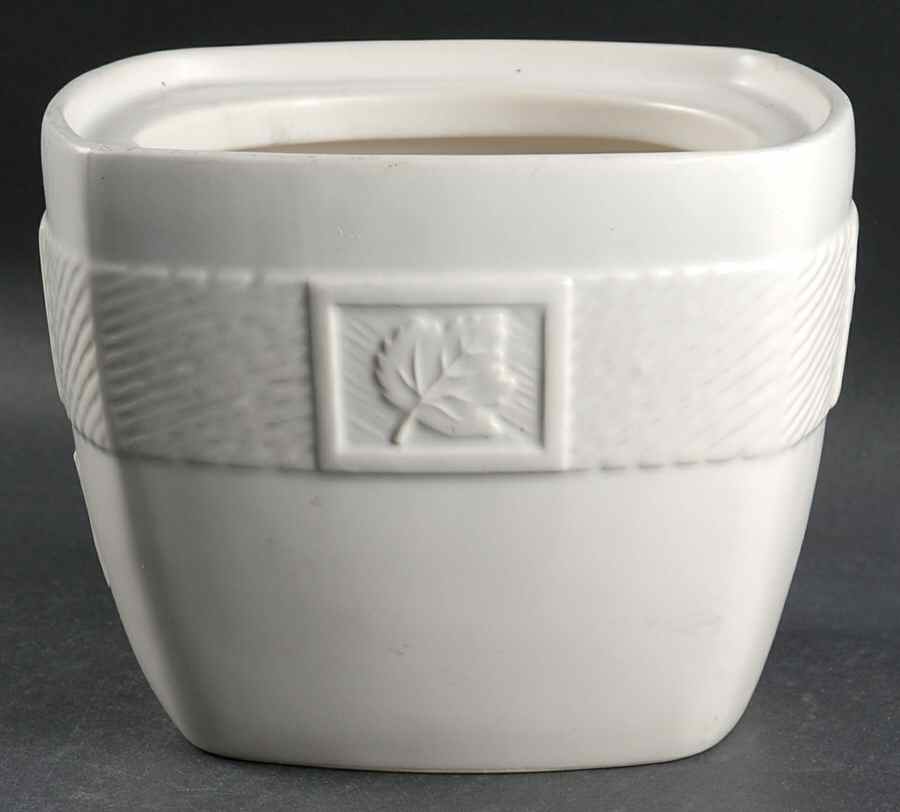 Sierra Small Canister No Lid by Pfaltzgraff-1