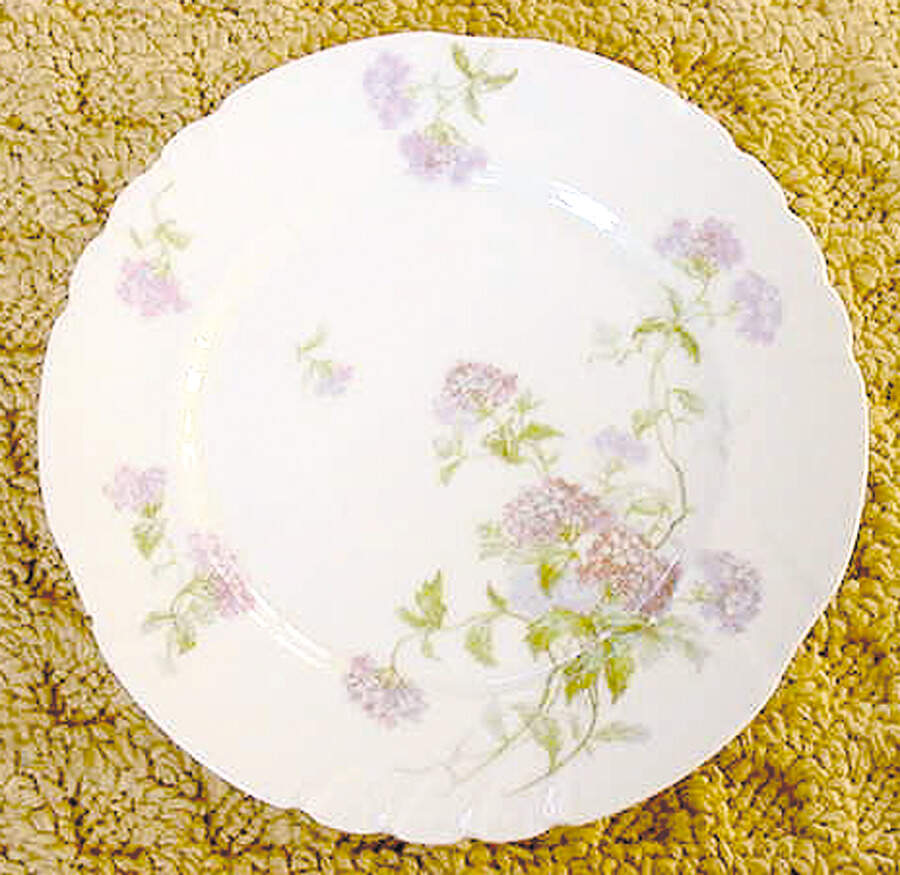 POY299 Dinner Plate by Jean Pouyat-1
