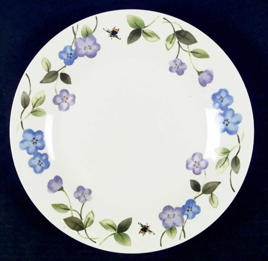 Petals Dinner Plate by Pfaltzgraff-1