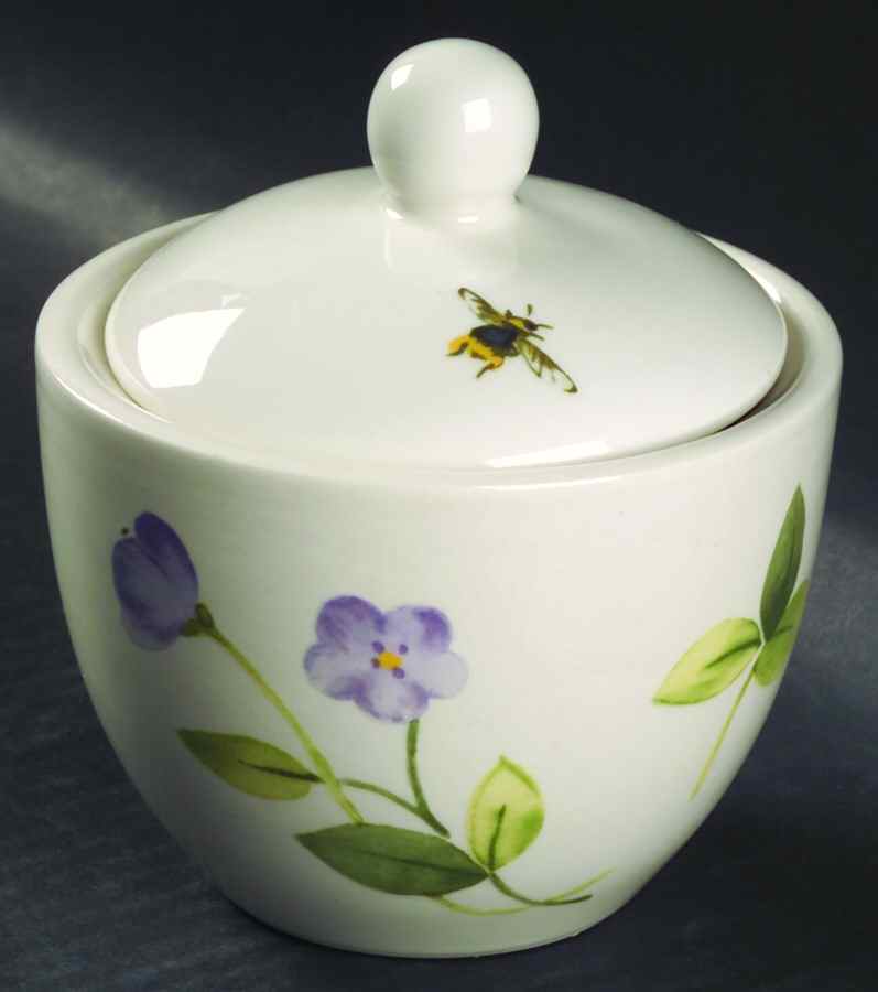 Petals Sugar Bowl & Lid by Pfaltzgraff-1