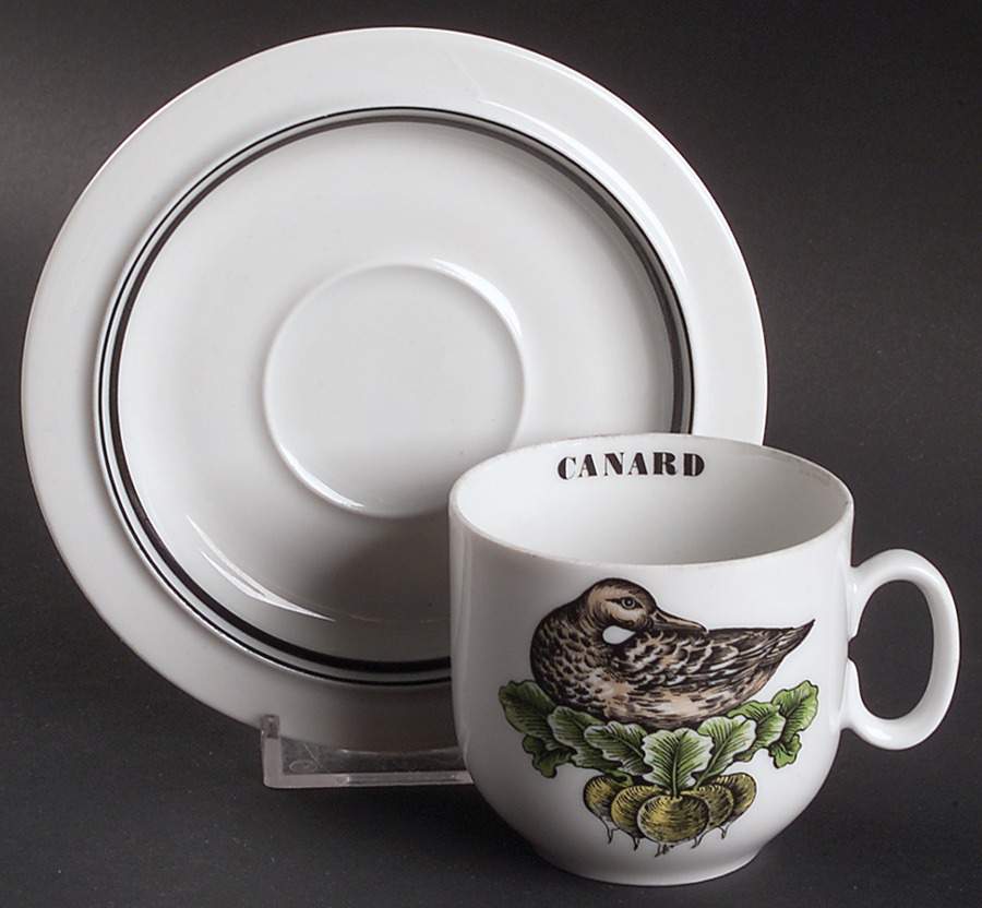Service Chasse Flat Demitasse Cup & Saucer Set by Porcelaine d'Auteuil-1