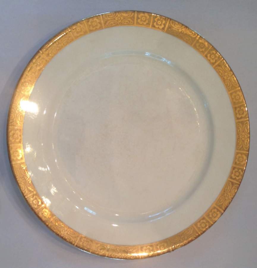 POP166 Dinner Plate by Pope Gosser-1