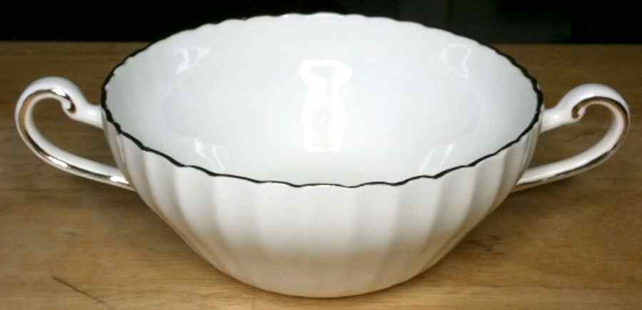 499 Flat Cream Soup Bowl by Paragon-1