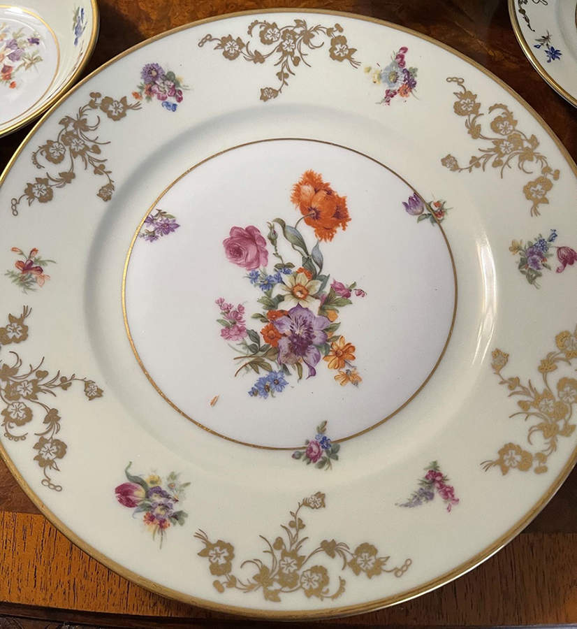 10121 (Cream Rim) Dinner Plate by Pirkenhammer-1