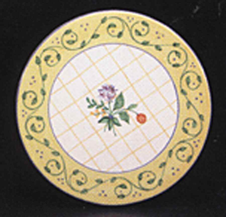 Glorious Cake Plate by Presenttense-1