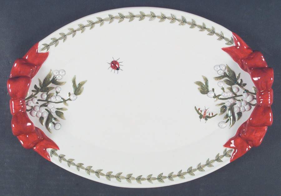 Botanic Garden Mistletoe 14" Sculpted Platter by Portmeirion-1