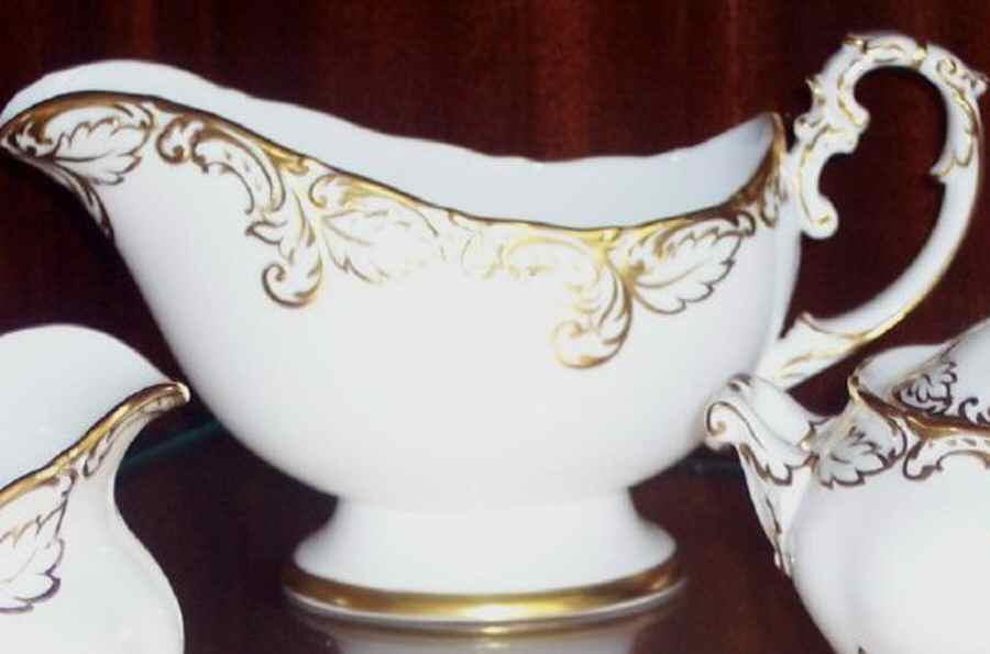 PAR63 Gravy Boat by Paragon-1