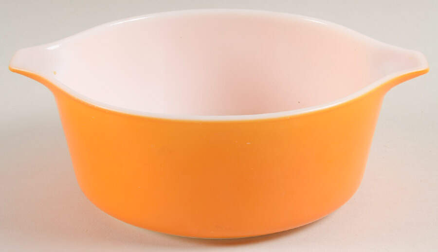Daisy 1 Qt Round Casserole No Lid by Pyrex-1