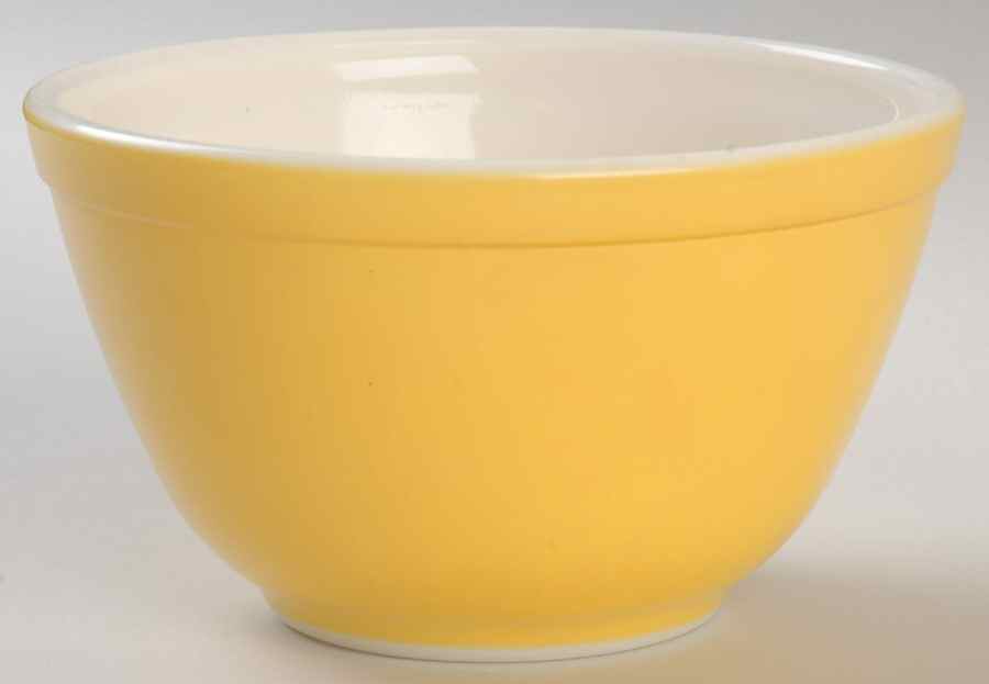Daisy 5" Mixing Bowl by Pyrex-1