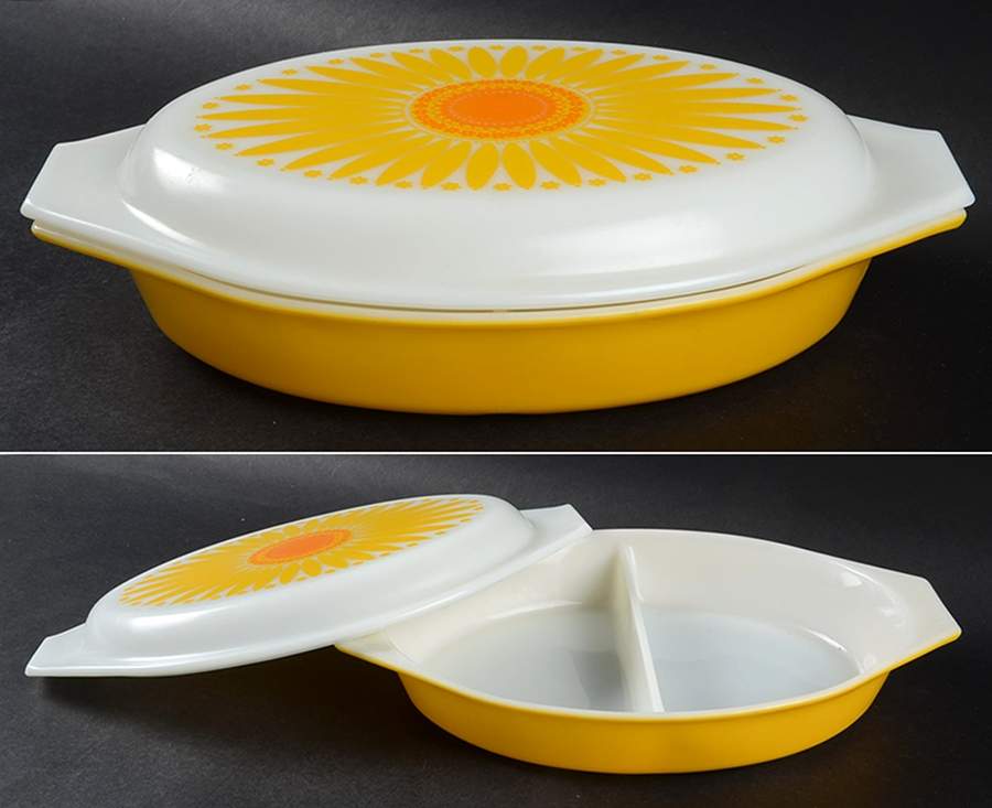 Daisy 1.5 Qt Oval Covered Divided Casserole by Pyrex-1
