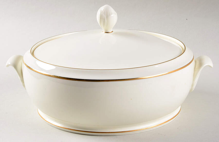 Lima Round Covered Vegetable by Pfaltzgraff-1