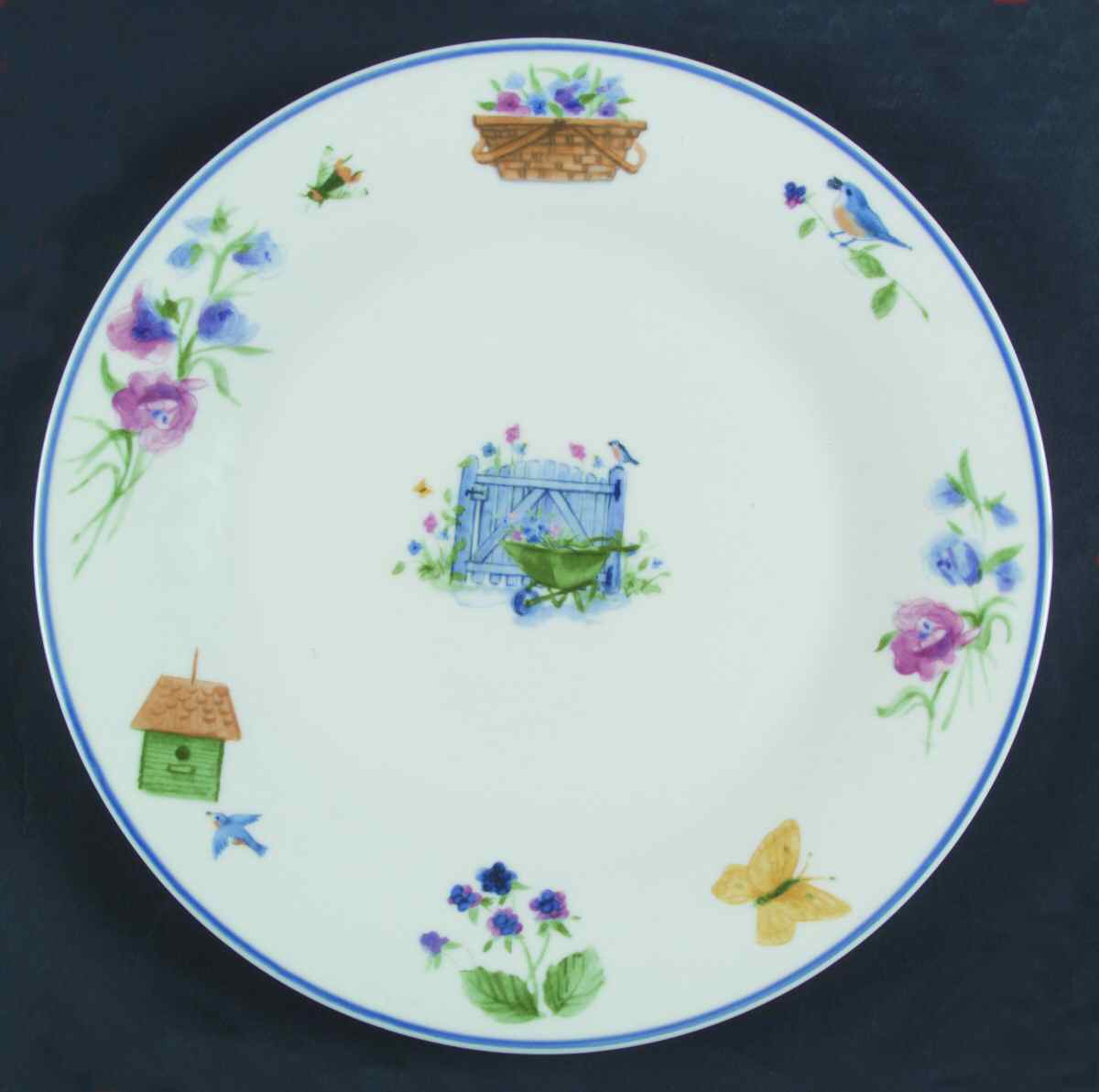 Garden Gate 11" Chop Plate (Round Platter) by Pfaltzgraff-1