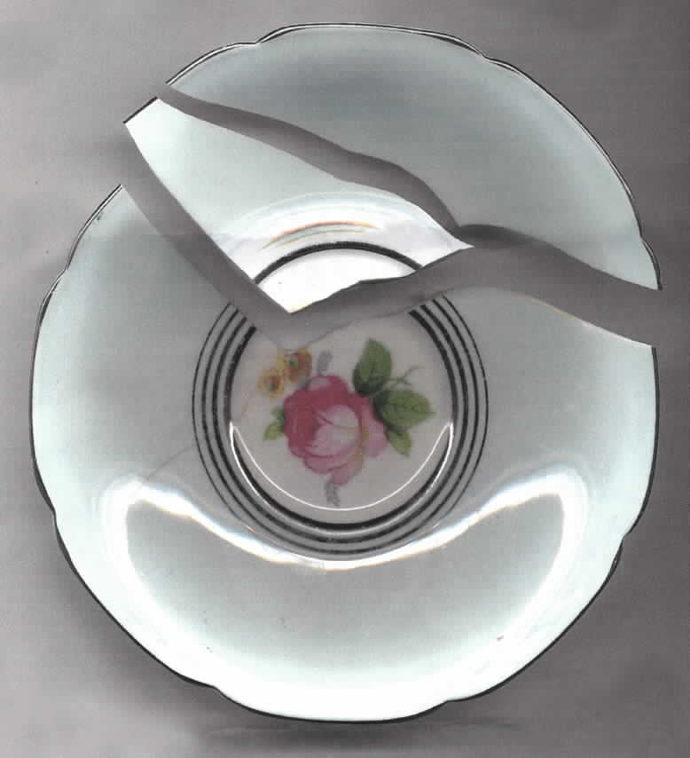 G6498-3 Saucer by Paragon-1