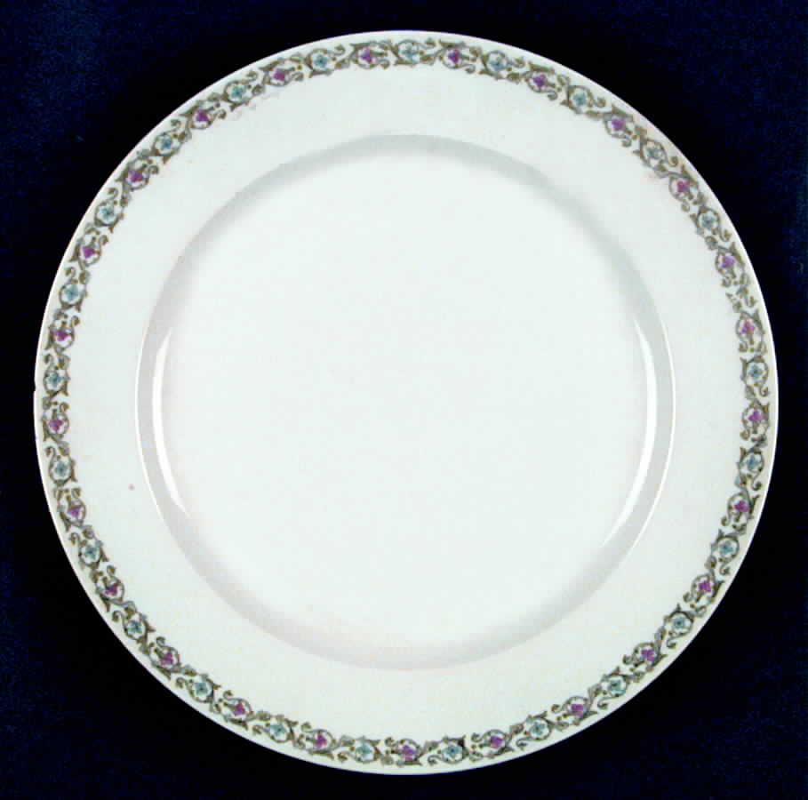 PL20 Dinner Plate by Porcelaine Limousine-1
