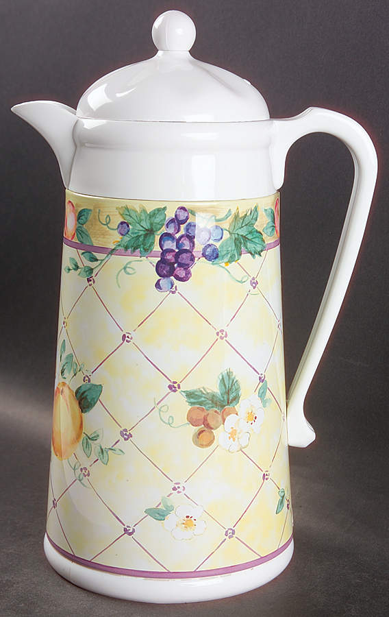 Orchard Plastic Thermos/Carafe & Lid by Pfaltzgraff-1