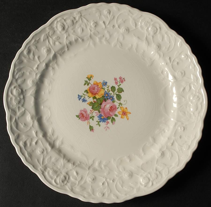 POP177 Dinner Plate by Pope Gosser-1