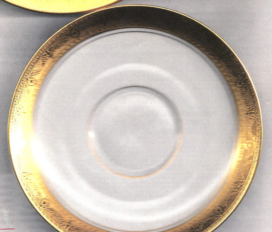 PIC67 Saucer by Pickard-1