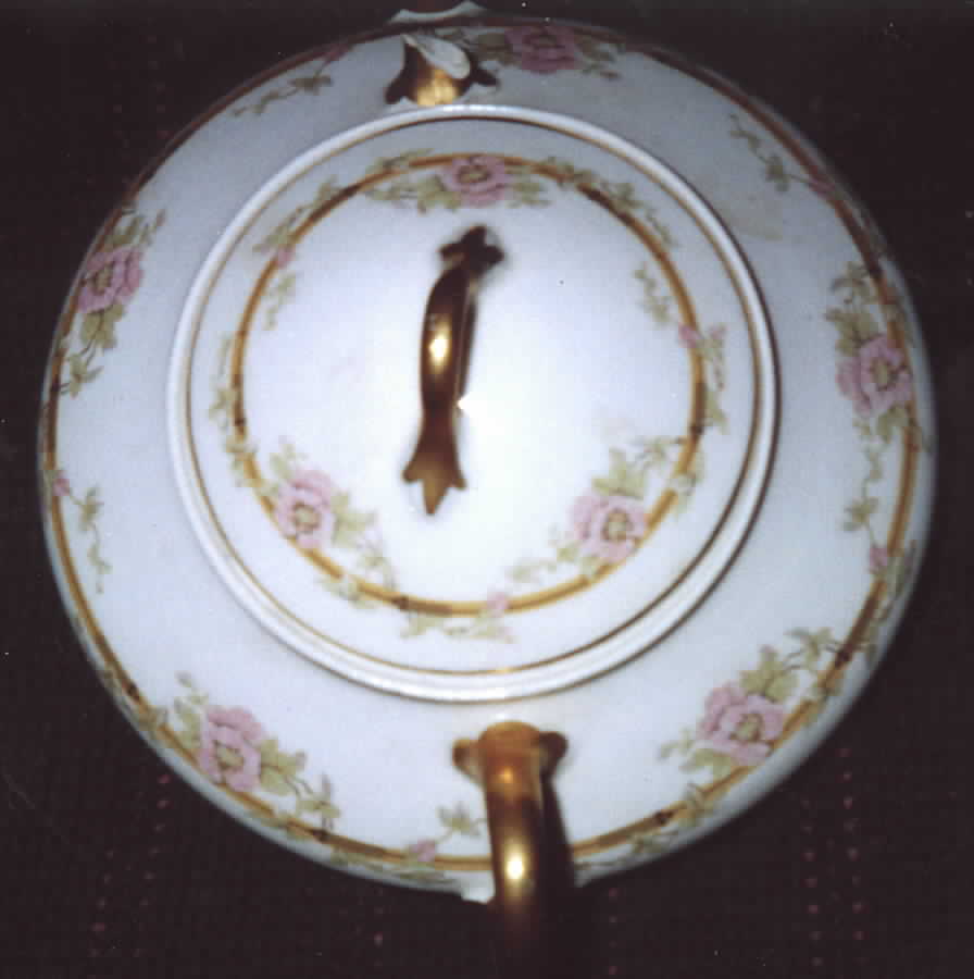POP179 Sugar Bowl & Lid by Pope Gosser-1