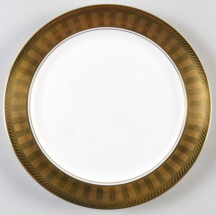 High Point Gold Accent Salad Plate by Pickard-1