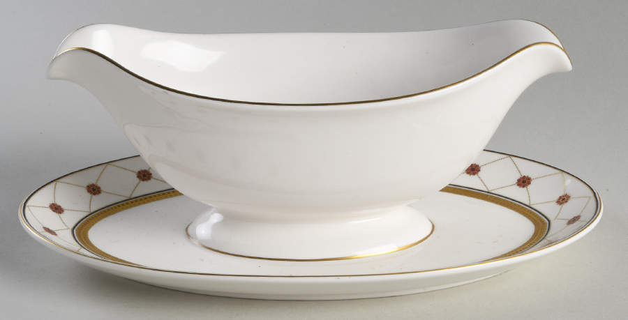 Katarina Gravy Boat with Attached Underplate by Pickard-1