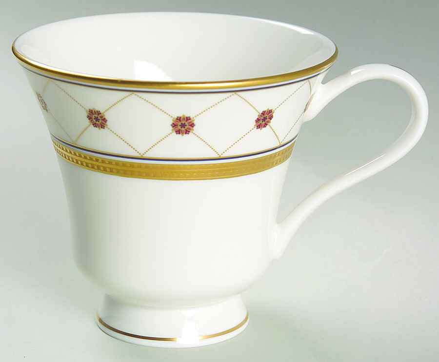 Katarina Footed Cup by Pickard-1