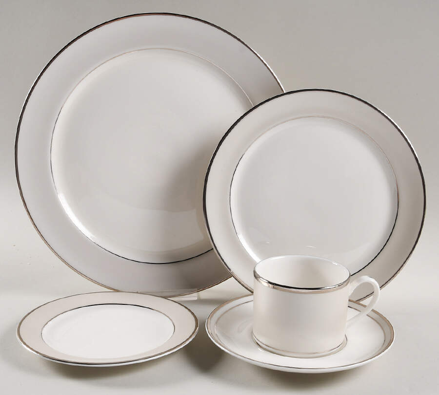 Solstice 5 Piece Place Setting by Pickard-1