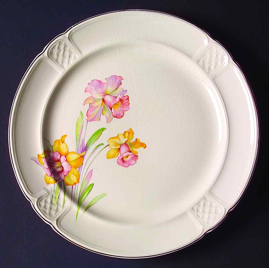 PCP186 Dinner Plate by Paden City-1