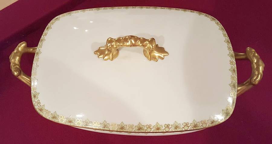 POY347 Rectangular Covered Vegetable by Jean Pouyat-1