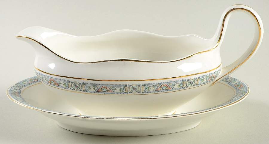 POP184 Gravy Boat & Underplate by Pope Gosser-1