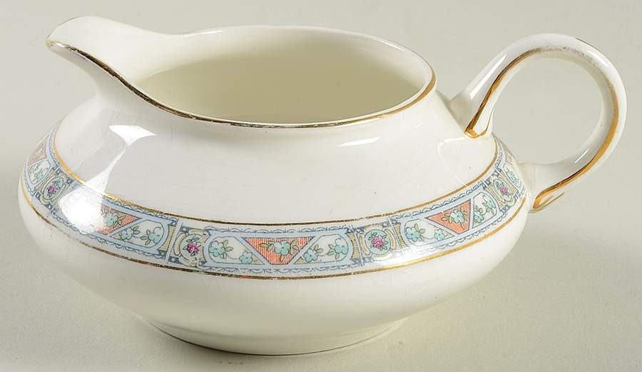 POP184 Creamer by Pope Gosser-1