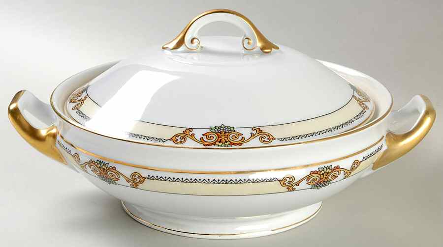6906 Round Covered Vegetable by Pirkenhammer-1