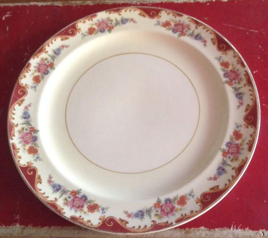PCP187 Dinner Plate by Paden City-1