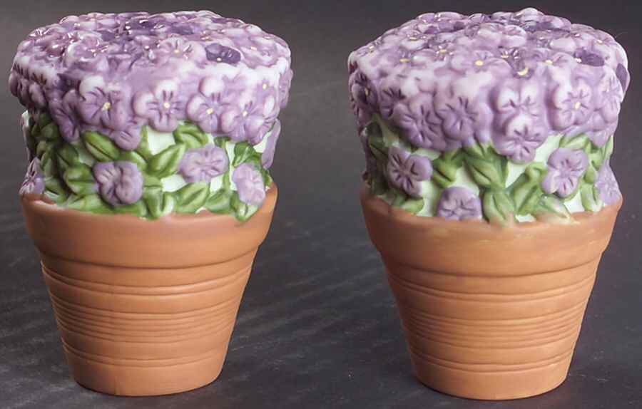 Flower Garden Sculpted Salt & Pepper Set by Pfaltzgraff-1