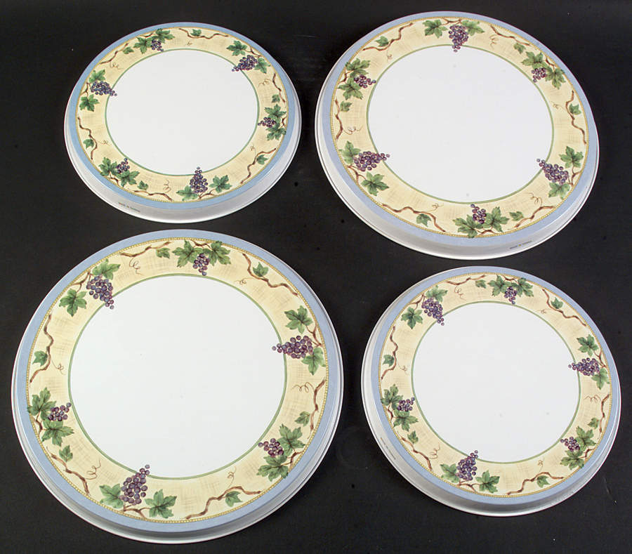 Merlot (Set/4) Tin Stove Covers-2 8" & 2 10" Round Covers by Pfaltzgraff-1