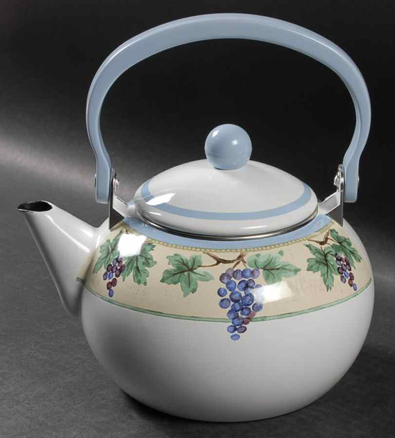 Merlot Metal Kettle & Lid by Pfaltzgraff-1