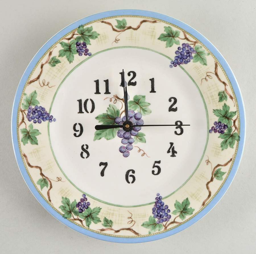 Merlot Clock Plate by Pfaltzgraff-1
