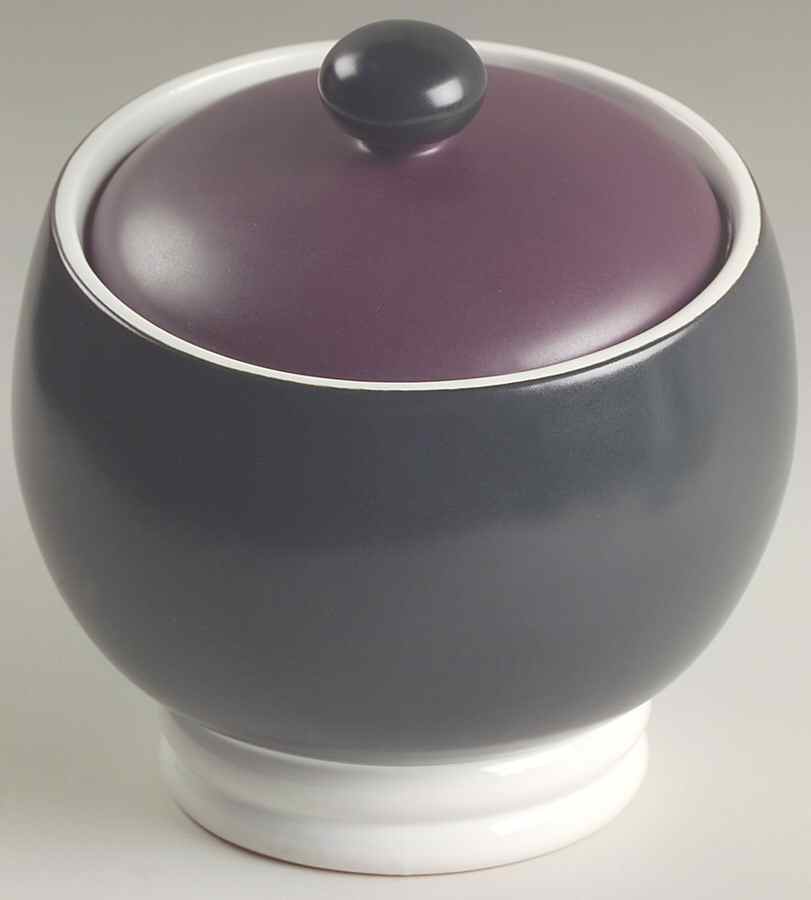 Tandem Medium Canister & Lid by Pfaltzgraff-1